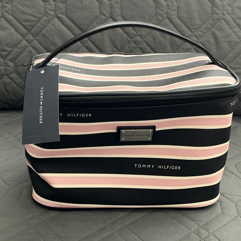 Tommy Hilfiger makeup case - train case. NWT